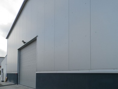 Hala produkcyjna z płyt warstwowych Baas-Panel w Rzeszowie